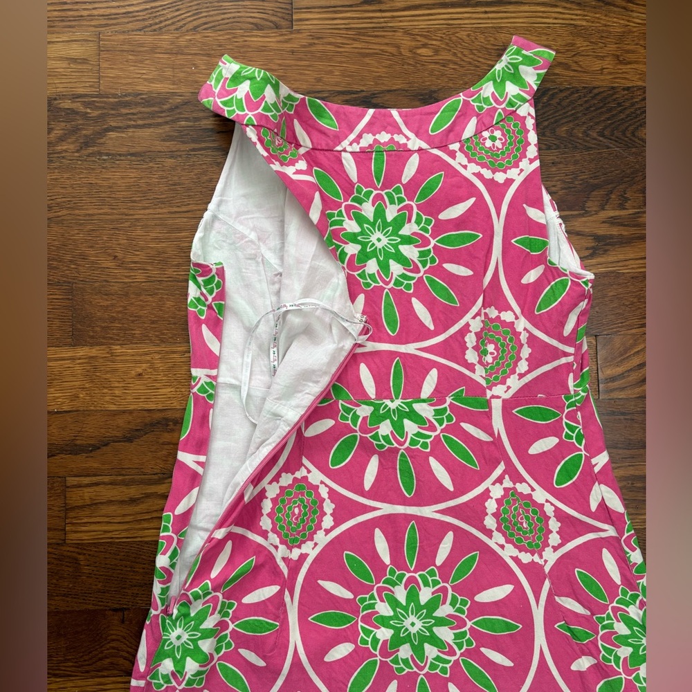 Lilly Pulitzer Pink Green and White Embroidered Dress - Size 8 - Picture 6 of 7